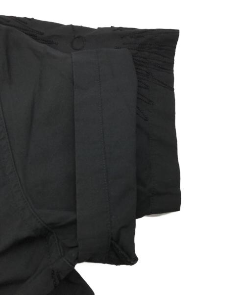 SASQUATCHfabrix.（サスクワッチファブリックス）SASQUATCHfabrix. (サスクワッチファブリックス) 花火柄オープンシャツ ブラック サイズ:MEDIUMの古着・服飾アイテム