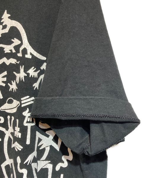 FRUIT OF THE LOOM（フルーツオブザルーム）FRUIT OF THE LOOM (フルーツオブザルーム) アートプリントTシャツ ブラック サイズ:XLの古着・服飾アイテム