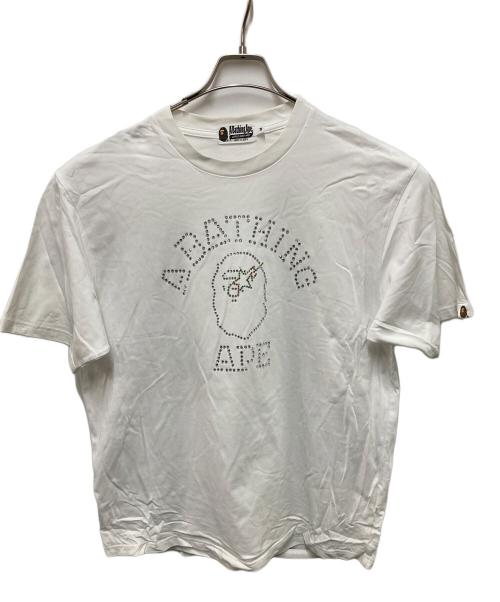 A BATHING APE（アベイシングエイプ）A BATHING APE (ア ベイシング エイプ) スパンコールロゴTシャツ ホワイト サイズ:Mの古着・服飾アイテム