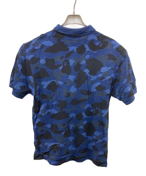 A BATHING APE（アベイシングエイプ）A BATHING APE (ア ベイシング エイプ) 半袖カモ柄ポロシャツ ブルー サイズ:Mの古着・服飾アイテム