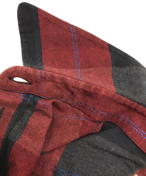 MM6 Maison Margiela（エムエムシックスメゾンマルジェラ）MM6 Maison Margiela (エムエムシックス メゾンマルジェラ) チェックシャツ レッド×ブルー サイズ:42の古着・服飾アイテム