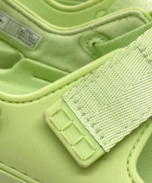 UGG（アグ）UGG (アグ) W GOLDENGLOW サンダル 黄緑 サイズ:UK4の古着・服飾アイテム