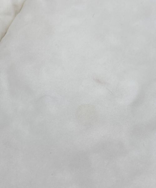 PRADA（プラダ）PRADA (プラダ) Re-Nylon convertible down jacket ホワイト サイズ:36の古着・服飾アイテム