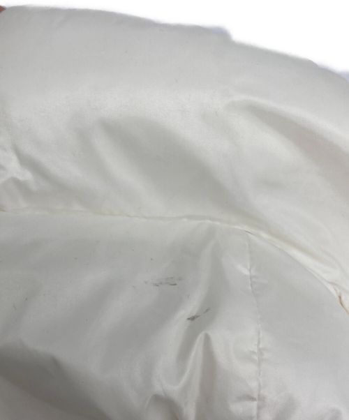 PRADA（プラダ）PRADA (プラダ) Re-Nylon convertible down jacket ホワイト サイズ:36の古着・服飾アイテム