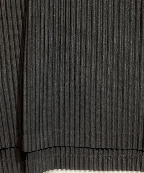 HOMME PLISSE ISSEY MIYAKE（オム プリッセ イッセイ ミヤケ）HOMME PLISSE ISSEY MIYAKE (オムプリッセ イッセイ ミヤケ) プリーツベスト ブラック サイズ:2の古着・服飾アイテム