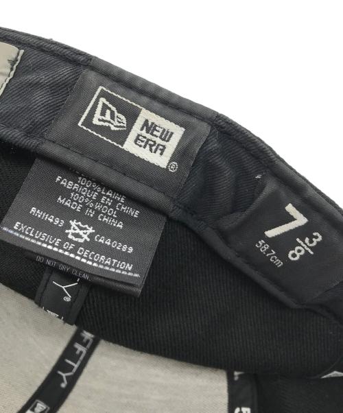 New Era（ニューエラ）New Era (ニューエラ) Yohji Yamamoto pour homme (ヨウジヤマモト プールオム) シグネチャーロゴベースボールキャップ ブラック サイズ:7 3/8の古着・服飾アイテム