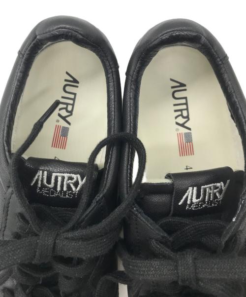 AUTRY（オートリ―）AUTRY (オートリ―) MEDALIST LOW ブラック サイズ:41の古着・服飾アイテム