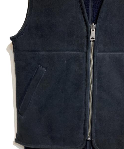 Graphpaper（グラフペーパー）Graphpaper (グラフペーパー) リバーシブルムートンベスト ブラック サイズ:2の古着・服飾アイテム