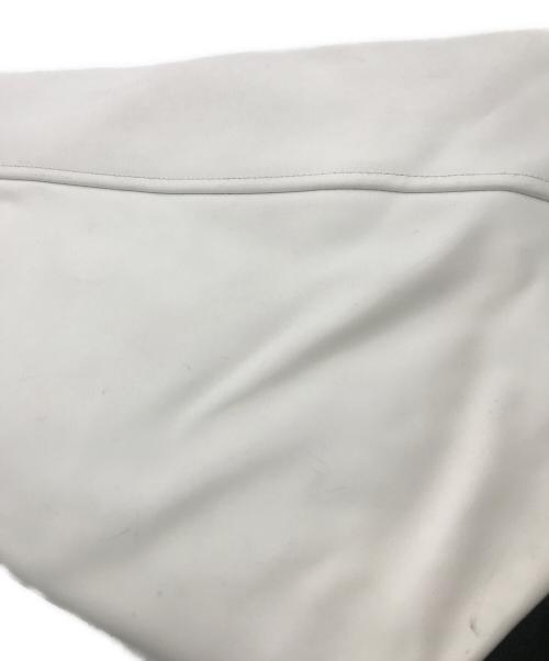 HWZN.MFG.CO.（ハウゼン）HWZN.MFG.CO. (ハウゼン) CANVAS CLOTHING STORE VARSITY JACKET ブラック×ホワイト サイズ:Lの古着・服飾アイテム