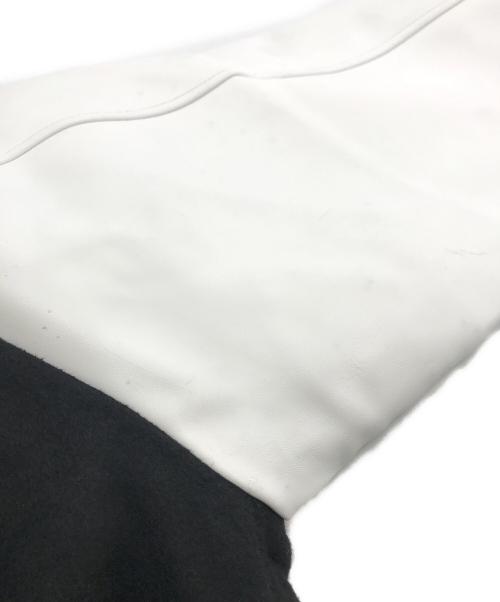 HWZN.MFG.CO.（ハウゼン）HWZN.MFG.CO. (ハウゼン) CANVAS CLOTHING STORE VARSITY JACKET ブラック×ホワイト サイズ:Lの古着・服飾アイテム