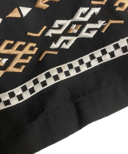 Carhartt WIP（カーハート ワークインプログレス）Carhartt WIP (カーハート ワークインプログレス) S/S COBA SHIRT ブラック サイズ:Mの古着・服飾アイテム