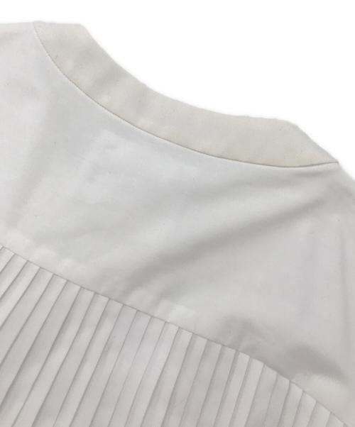 sacai（サカイ）sacai (サカイ) プリーツ切替ワンピース ホワイト サイズ:1の古着・服飾アイテム
