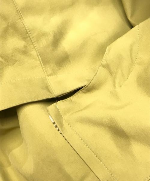 SOFTHYPHEN（ソフトハイフン）SOFTHYPHEN (ソフトハイフン) BIG POCKET NYLON SHELL PARKA ベージュ サイズ:3の古着・服飾アイテム
