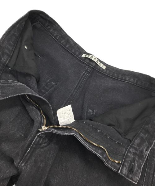 NVRFRGT（ネヴァーフォーゲット）NVRFRGT (ネヴァーフォーゲット) 3D TWISTED WIDE LEG JEANS ブラック サイズ:3の古着・服飾アイテム