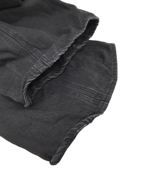 NVRFRGT（ネヴァーフォーゲット）NVRFRGT (ネヴァーフォーゲット) 3D TWISTED WIDE LEG JEANS ブラック サイズ:3の古着・服飾アイテム