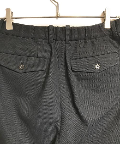 MARKWARE（マーカウェア）MARKWARE (マーカウェア) TRIPLE PLEATED WIDE TROUSERS ブラック サイズ:1の古着・服飾アイテム