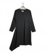 MM6 Maison Margielaエムエムシックスメゾンマルジェラ）の古着「アシンメトリーワンピース」｜ブラック