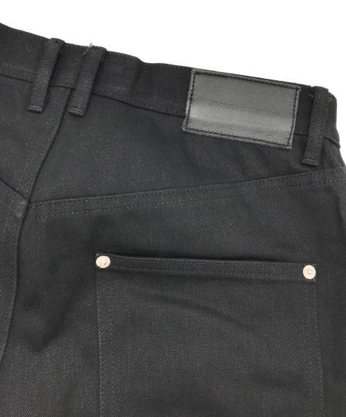 JOHN LAWRENCE SULLIVAN（ジョン ローレンス サリバン）JOHN LAWRENCE SULLIVAN (ジョン ローレンス サリバン) Rigid denim zipped pants ブラック サイズ:46の古着・服飾アイテム