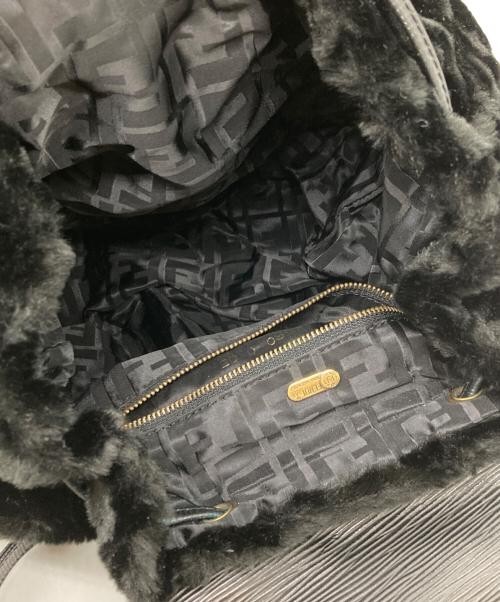FENDI（フェンディ）FENDI (フェンディ) フェイクファーミニリュック ブラックの古着・服飾アイテム