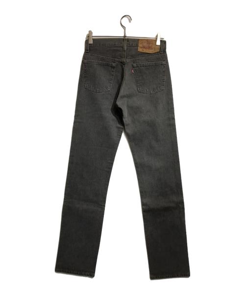 LEVI'S（リーバイス）LEVI'S (リーバイス) 501先染ブラックデニムパンツ グレー サイズ:Ｗ29の古着・服飾アイテム