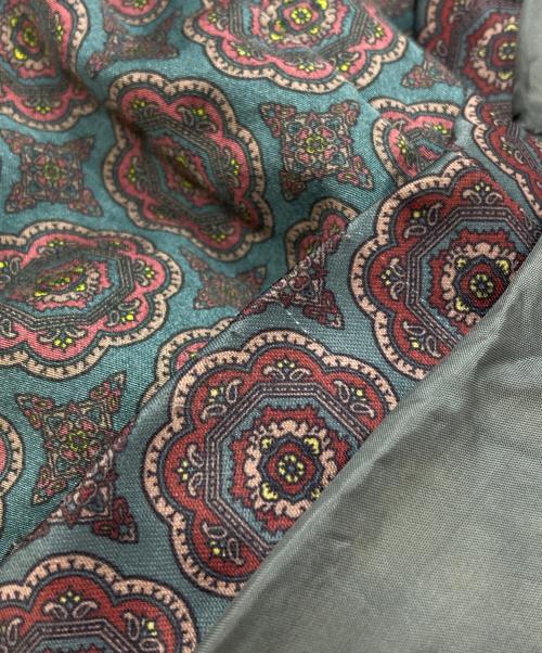 JohnUNDERCOVER（ジョンアンダーカバー）JohnUNDERCOVER (ジョンアンダーカバー) 小紋柄 パテッドシャツジャケット グレー×レッド サイズ:3の古着・服飾アイテム