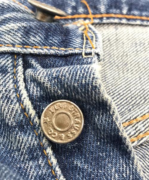 LEVI'S（リーバイス）LEVI'S (リーバイス) カットオフヴィンテージデニムショーツ インディゴ サイズ:W28の古着・服飾アイテム