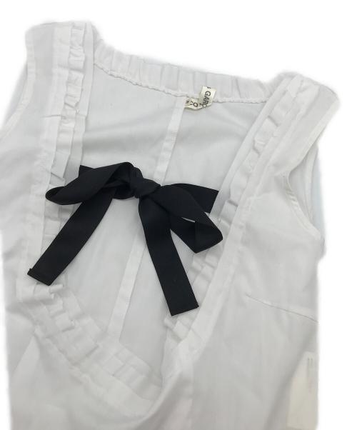 COMME des GARCONS（コムデギャルソン）COMME des GARCONS (コムデギャルソン) サイドジップフリルベスト ホワイト サイズ:Mの古着・服飾アイテム