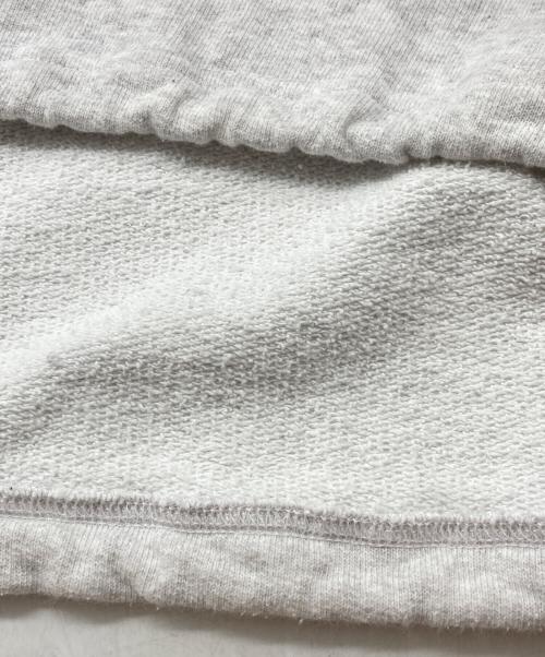 H BEAUTY&YOUTH（エイチ ビューティー&ユース）H BEAUTY&YOUTH (エイチ ビューティー&ユース) Sweatshirt グレー サイズ:なしの古着・服飾アイテム