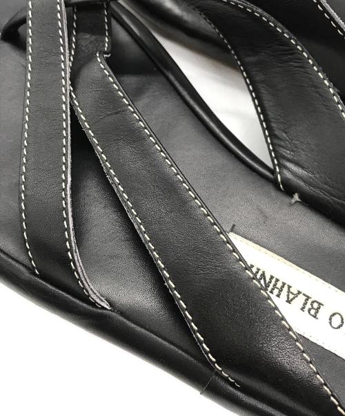 Manolo Blahnik（マノロブラニク）Manolo Blahnik (マノロブラニク) レザーフラットサンダル ブラック サイズ:38の古着・服飾アイテム