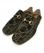 GUCCIグッチ）の古着「GGベルベットビットローファー」｜グリーン