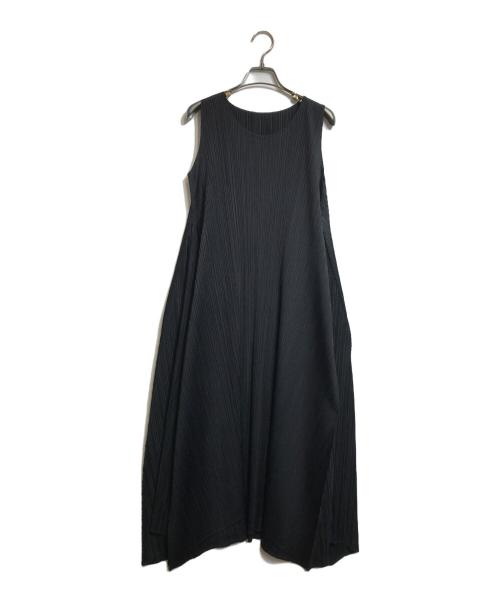 PLEATS PLEASE（プリーツプリーズ）PLEATS PLEASE (プリーツプリーズ) プリーツワンピース ブラック サイズ:4の古着・服飾アイテム