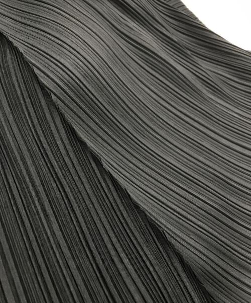 PLEATS PLEASE（プリーツプリーズ）PLEATS PLEASE (プリーツプリーズ) プリーツワンピース ブラック サイズ:4の古着・服飾アイテム