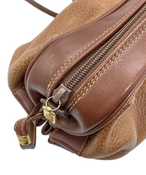 GUCCI（グッチ）GUCCI (グッチ) オールドレザーショルダーバッグ ブラウンの古着・服飾アイテム