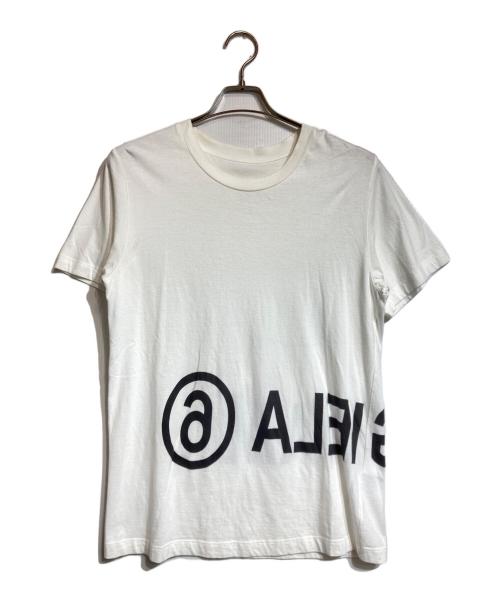 MM6 Maison Margiela（エムエムシックスメゾンマルジェラ）MM6 Maison Margiela (エムエムシックスメゾンマルジェラ) ロゴプリントTシャツ ホワイト サイズ:XSの古着・服飾アイテム