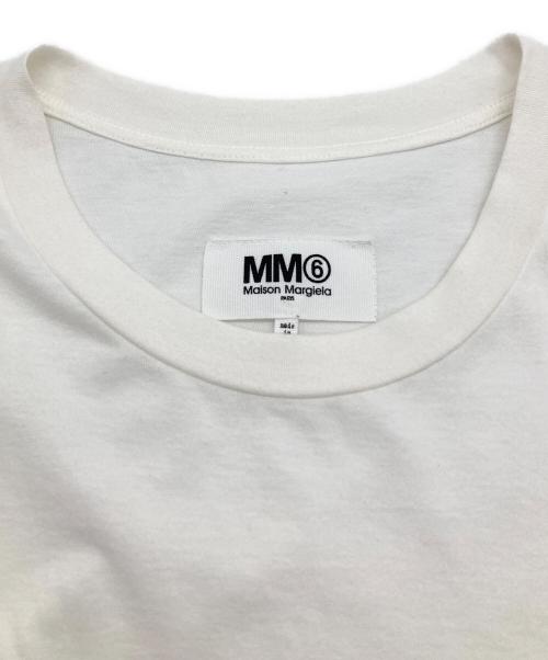 MM6 Maison Margiela（エムエムシックスメゾンマルジェラ）MM6 Maison Margiela (エムエムシックスメゾンマルジェラ) ロゴプリントTシャツ ホワイト サイズ:XSの古着・服飾アイテム