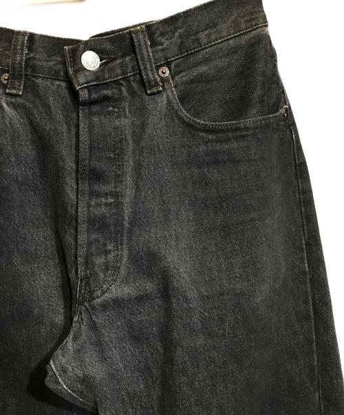 LEVI'S（リーバイス）LEVI'S (リーバイス) 先染め501デニムパンツ ブラック サイズ:32の古着・服飾アイテム