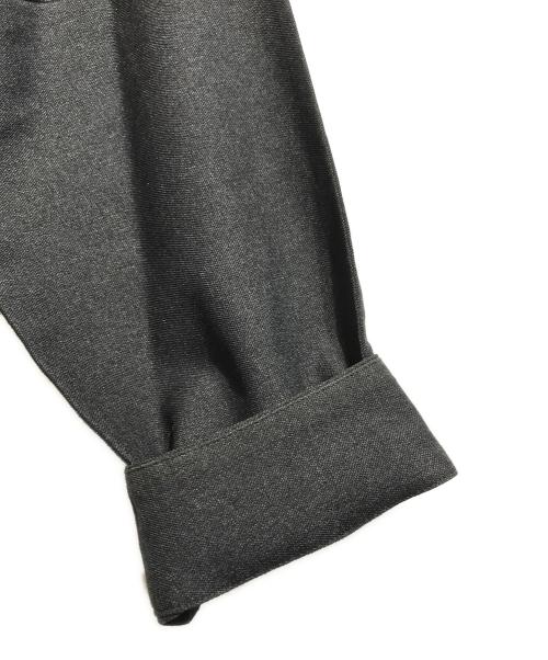 ISSEY MIYAKE IM MEN（イッセイミヤケ アイム メン）ISSEY MIYAKE IM MEN (イッセイミヤケ アイム メン) WOOL LIKE COMPACT SHIRT ブラック サイズ:3の古着・服飾アイテム