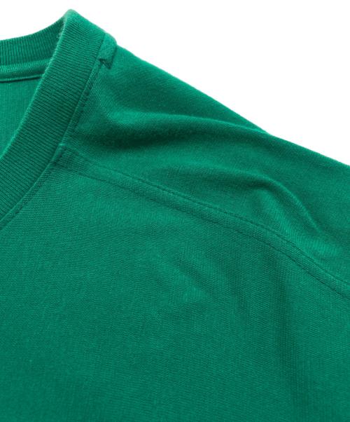 HOMME PLISSE ISSEY MIYAKE（オム プリッセ イッセイ ミヤケ）HOMME PLISSE ISSEY MIYAKE (オムプリッセ イッセイ ミヤケ) ロングスリーブカットソー グリーン サイズ:2の古着・服飾アイテム