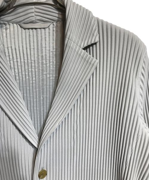 HOMME PLISSE ISSEY MIYAKE（オム プリッセ イッセイ ミヤケ）HOMME PLISSE ISSEY MIYAKE (オムプリッセ イッセイ ミヤケ) プリーツテーラードジャケット グレー サイズ:2の古着・服飾アイテム