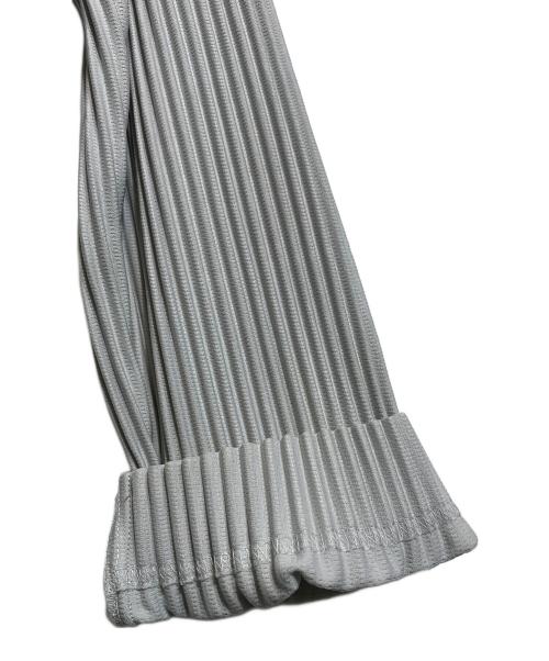 HOMME PLISSE ISSEY MIYAKE（オム プリッセ イッセイ ミヤケ）HOMME PLISSE ISSEY MIYAKE (オムプリッセ イッセイ ミヤケ) プリーツテーラードジャケット グレー サイズ:2の古着・服飾アイテム