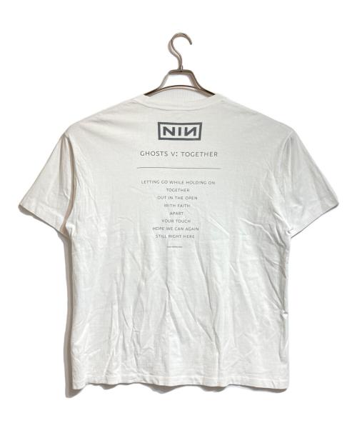 COMOLI（コモリ）COMOLI (コモリ) NINE INCH NAILS (ナイン・インチ・ネイルズ) プリントTシャツ ホワイト サイズ:4の古着・服飾アイテム