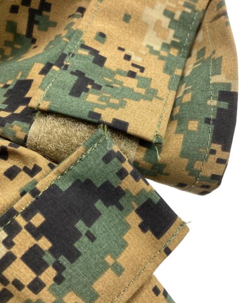 USMC（ユーエスエムシー）USMC (ユーエスエムシー) ECWCS WATERPROOF Gore-Tex Jacket カーキ×ブラウン サイズ:MEDIUMの古着・服飾アイテム