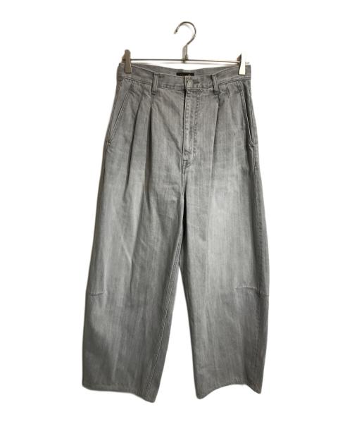 DRAWER（ドゥロワー）DRAWER (ドゥロワー) WINTER1 ブラックデニムタックパンツ グレー サイズ:38の古着・服飾アイテム