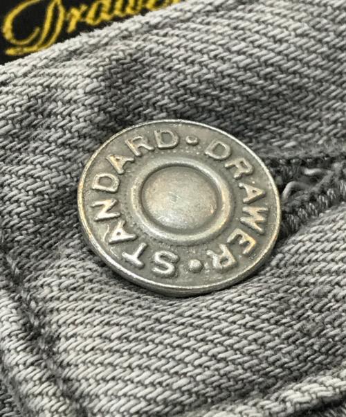 DRAWER（ドゥロワー）DRAWER (ドゥロワー) WINTER1 ブラックデニムタックパンツ グレー サイズ:38の古着・服飾アイテム