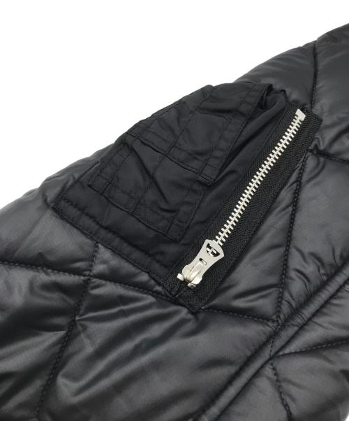 Champion（チャンピオン）Champion eYe COMME des GARCONS JUNYAWATANABE MAN スウェットカスタマイズ × エステルリップストップ キルティング ブラック サイズ:Sの古着・服飾アイテム