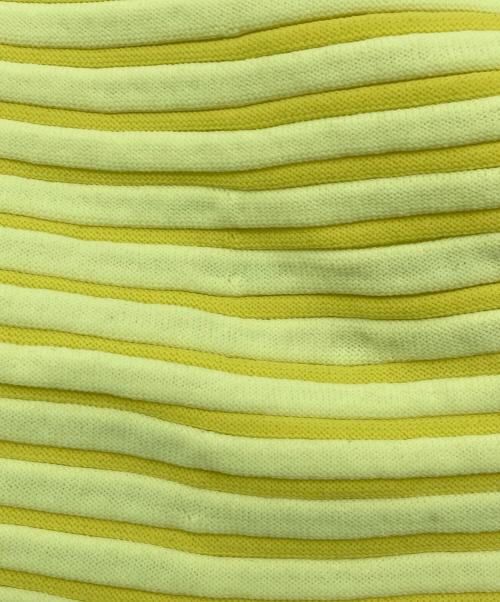 PLEATS PLEASE（プリーツプリーズ）PLEATS PLEASE (プリーツプリーズ) BOUNCE KNIT イエロー サイズ:-の古着・服飾アイテム