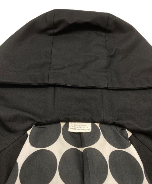 COMME des GARCONS HOMME PLUS（コムデギャルソンオムプリュス）COMME des GARCONS HOMME PLUS (コムデギャルソンオムプリュス) バックドットフーディージャケト ブラック サイズ:SSの古着・服飾アイテム