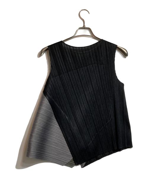 PLEATS PLEASE（プリーツプリーズ）PLEATS PLEASE (プリーツプリーズ) バイカラープリーツカットソー グレー×ブラック サイズ:3の古着・服飾アイテム