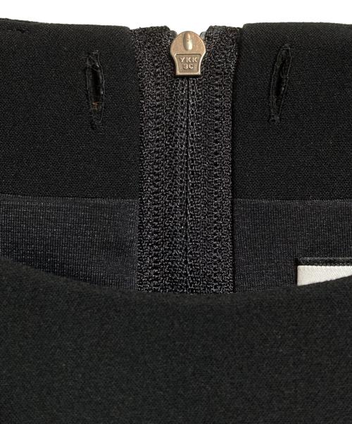 FOXEY NEWYORK（フォクシーニューヨーク）FOXEY NEWYORK (フォクシーニューヨーク) ペプラムワンピース ブラック サイズ:38の古着・服飾アイテム