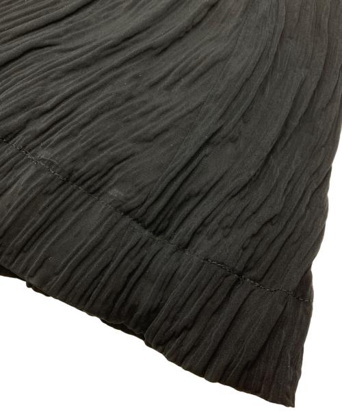 ISSEY MIYAKE（イッセイミヤケ）ISSEY MIYAKE (イッセイミヤケ) 波プリーツノースリーブワンピース ブラック サイズ:2の古着・服飾アイテム